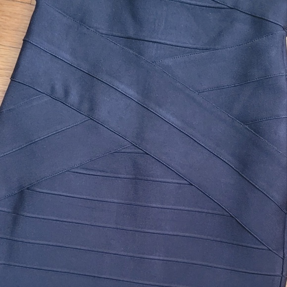 HOUSE OF CB Leyla Black Bodycon Bandage Strapless Heart Criss Cross Dress - Picture 3 of 6